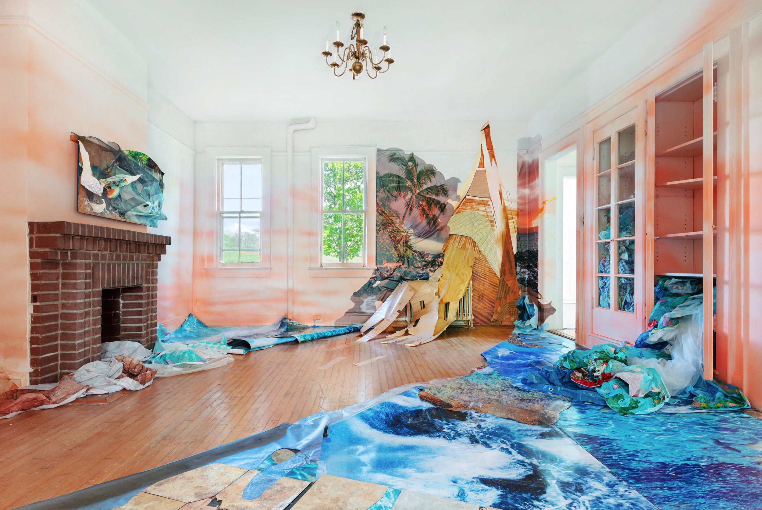 Camille Hoffman_Landing for Lolo_Image Sample